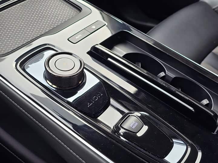 GAC Aion S Plus, 2023 — фото 9 из 9
