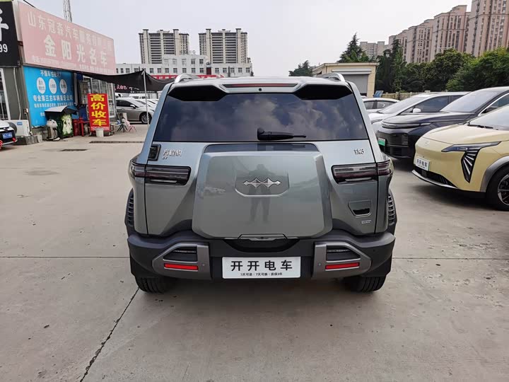 BYD FangChengBao Titanium 3 (Tai 3), 2025 — фото 7 из 9