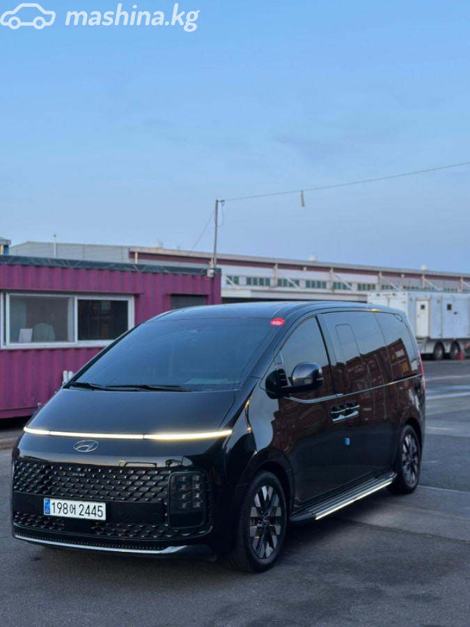Hyundai Staria, 2024