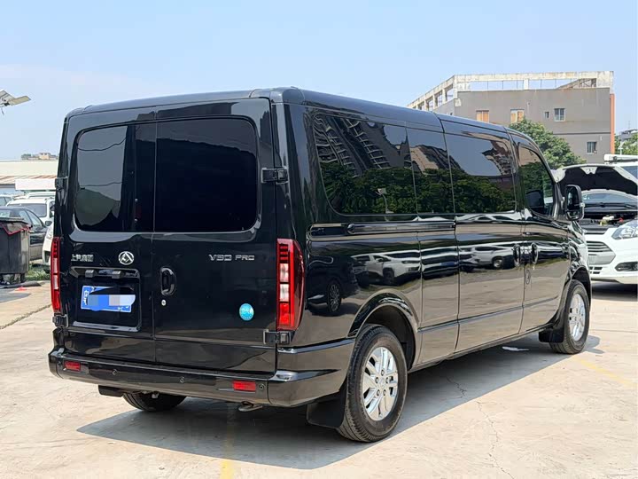 Maxus V80, 2024 — фото 4 из 9