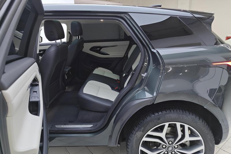 Land Rover Range Rover Evoque L, 2022 — фото 11 из 12