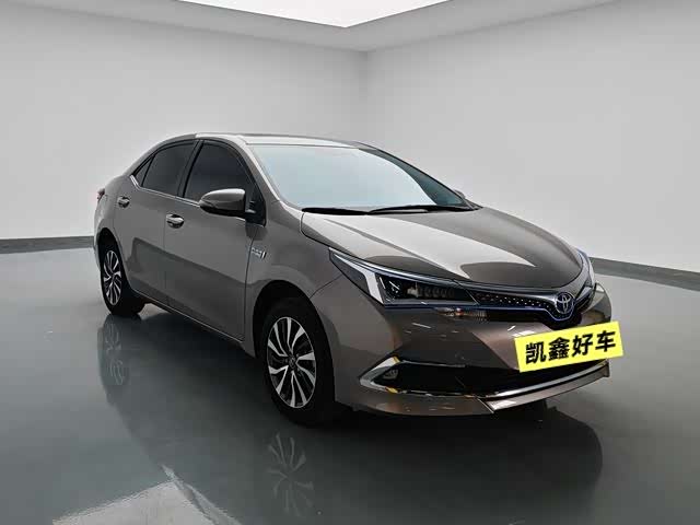 Toyota Corolla Hybrid, 2021 — фото 3 из 9