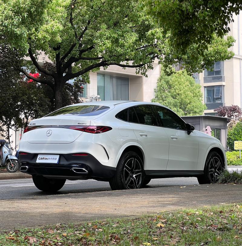 Mercedes-Benz GLC-Class Coupe, 2024 — фото 7 из 10