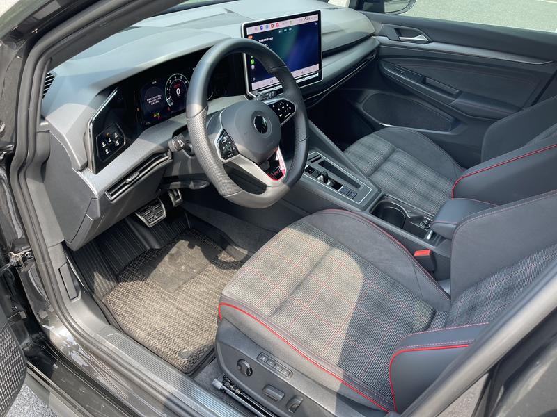 Volkswagen Golf GTI, 2025 — фото 6 из 9