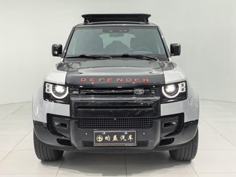 Land Rover Defender Hybrid, 2021 — фото 2 из 10