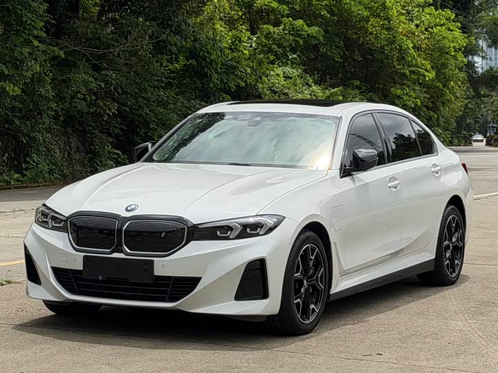 BMW i3, 2024 — купить в Туле под ключ