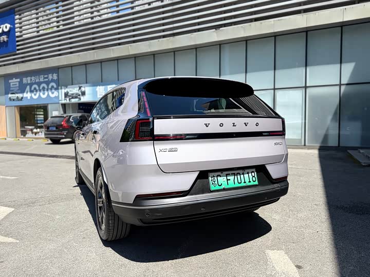 Volvo XC70 Hybrid, 2025 — фото 6 из 9
