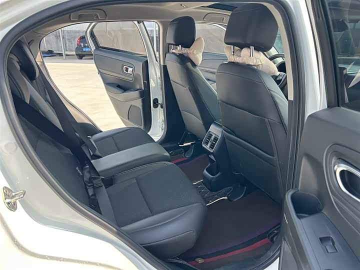 Honda Vezel, 2023 — фото 9 из 9