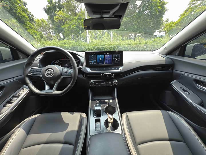 Nissan Sylphy, 2022 — фото 8 из 9