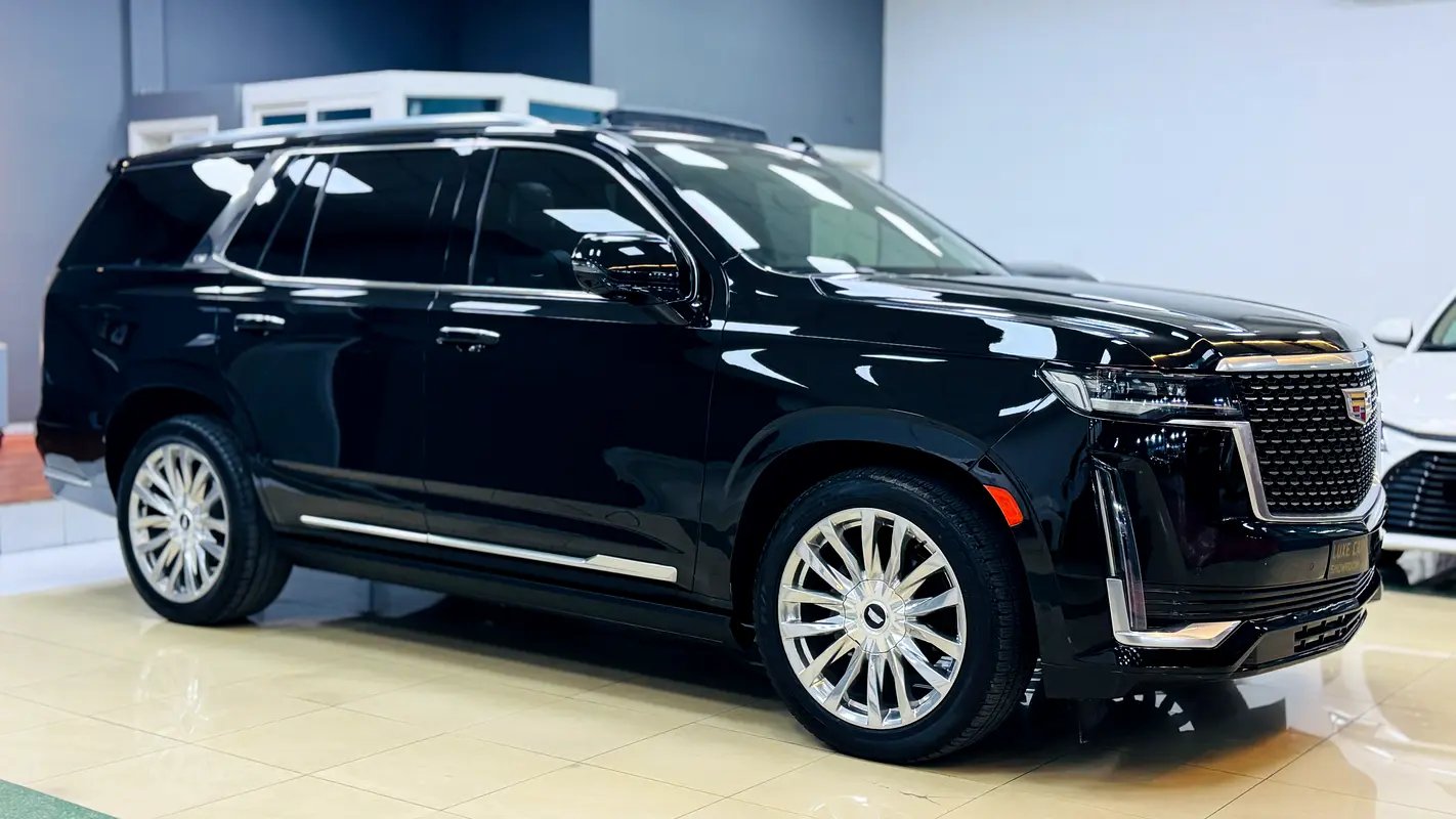 Cadillac Escalade, 2022 — фото 3 из 10