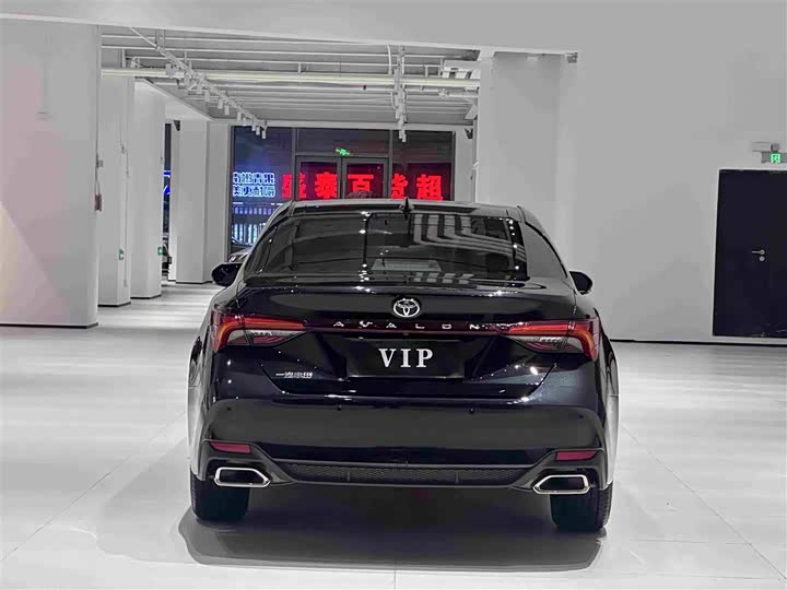 Toyota Avalon, 2022 — фото 8 из 9