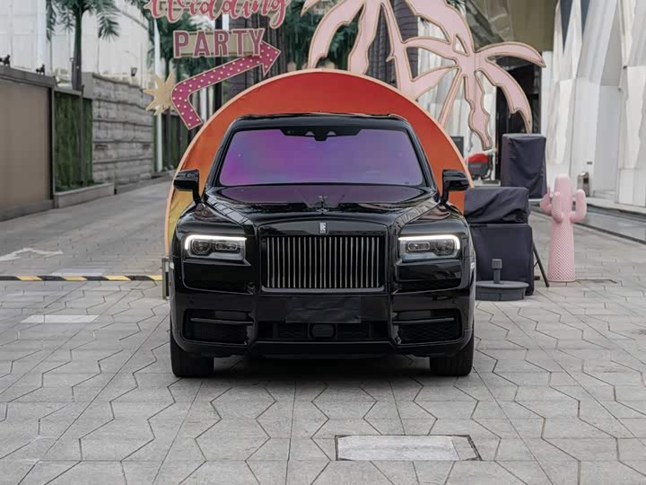 Rolls-Royce Cullinan, 2023 — фото 2 из 9