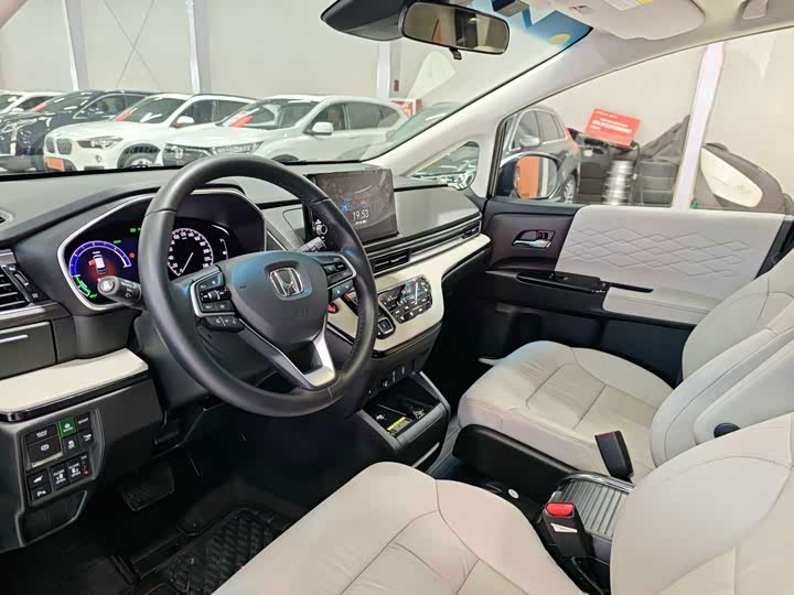 Honda Elysion, 2024 — фото 7 из 9