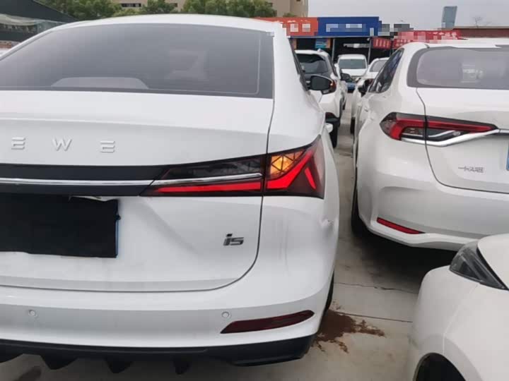 Roewe i5, 2025 — фото 8 из 9