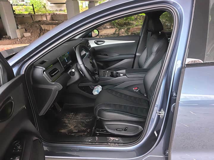 BYD Seal 06 Hybrid/EV, 2025 — фото 3 из 9