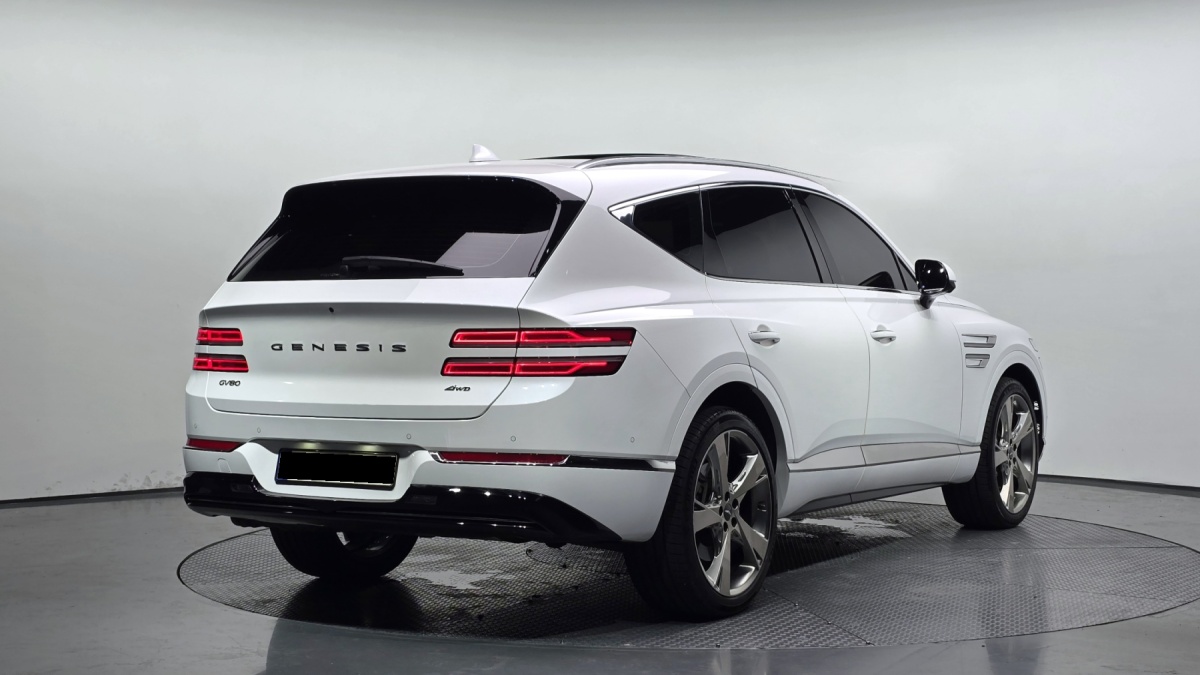 Genesis GV80, 2022 — фото 2 из 12