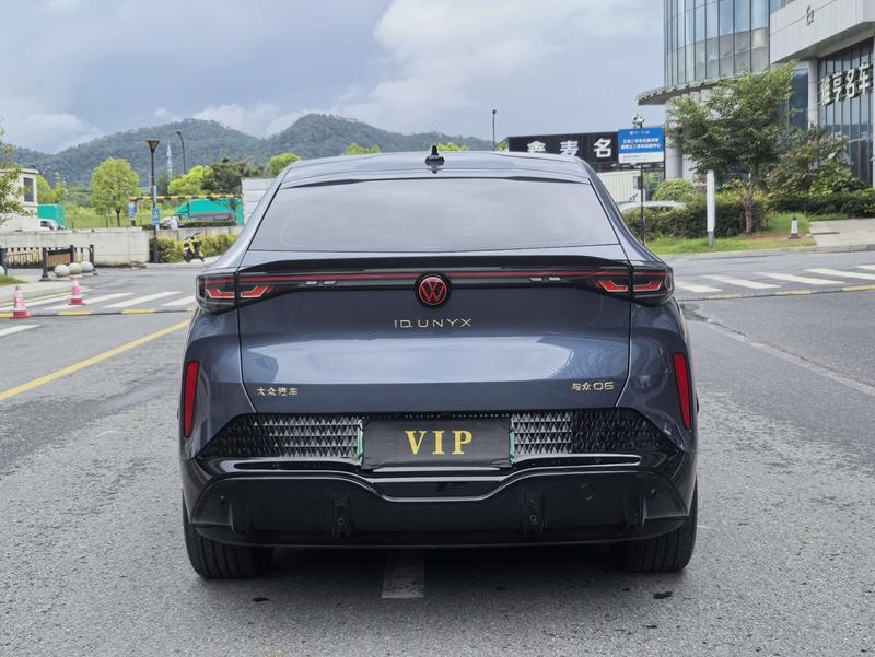 Volkswagen ID.Unyx 06, 2025 — фото 5 из 10