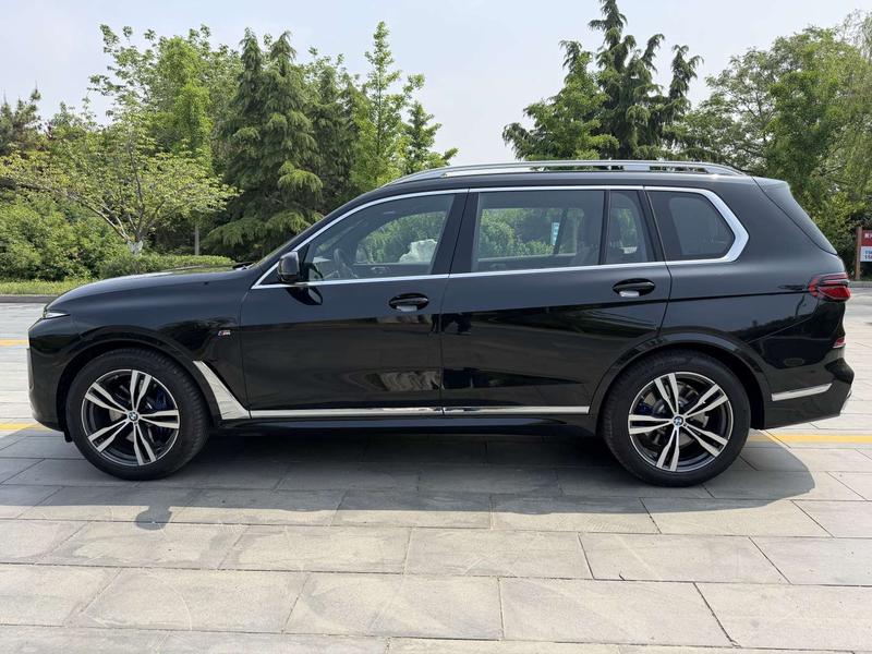 BMW X7, 2026 — фото 4 из 12