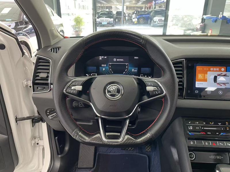 Skoda Karoq, 2021 — фото 9 из 12