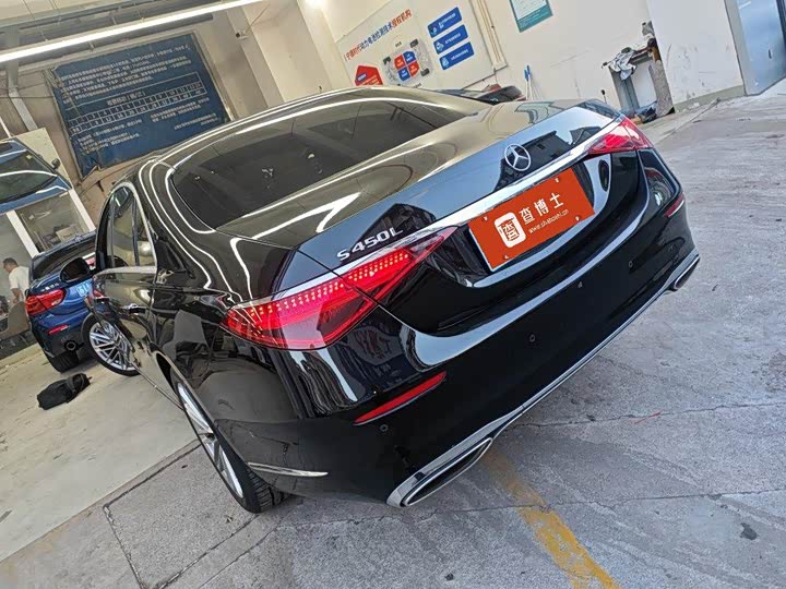 Mercedes-Benz S-Class, 2023 — фото 5 из 9