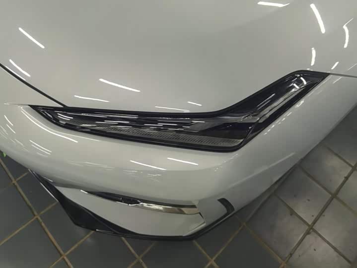 Geely Galaxy E8, 2024 — фото 5 из 9