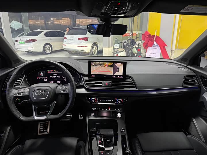 Audi Q5L, 2025 — фото 5 из 9