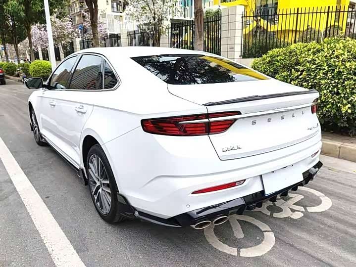 Geely Preface, 2023 — фото 8 из 9