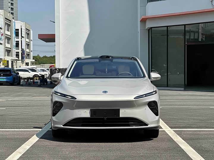 Nio ET7, 2024 — фото 2 из 9