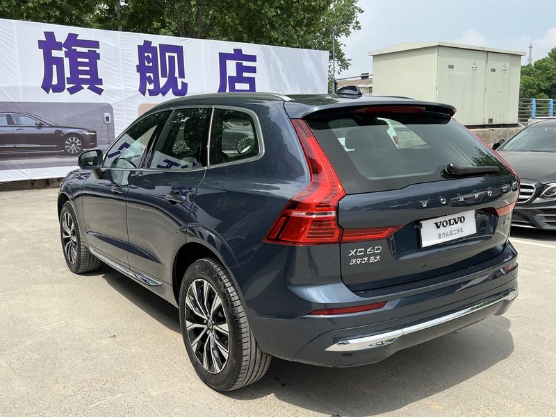 Volvo XC60, 2024 — фото 5 из 12