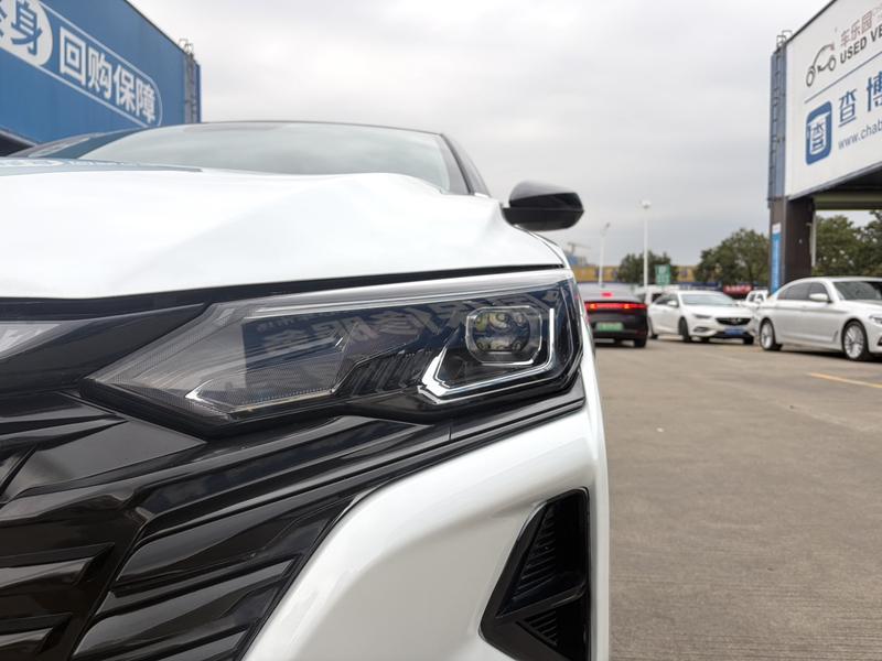 Dongfeng Aeolus Yixuan Max, 2022 — фото 9 из 12
