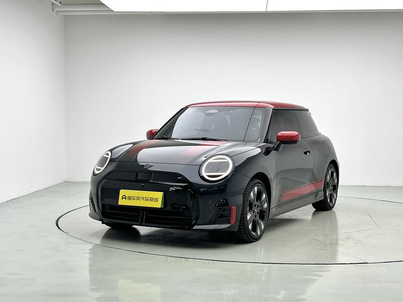 Mini Cooper JCW, 2025 — купить в Тольятти под ключ