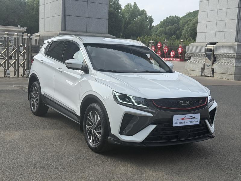 Geely Coolray, 2022 — фото 3 из 12