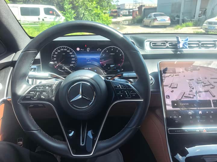 Mercedes-Benz S-Class, 2024 — фото 5 из 5