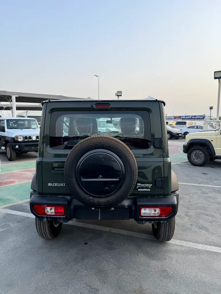 Suzuki Jimny, 2026 — фото 8 из 10