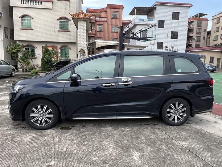 Honda Odyssey, 2022 — фото 3 из 9
