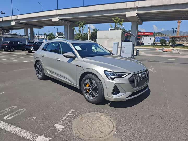 Audi e-tron, 2025 — фото 3 из 9