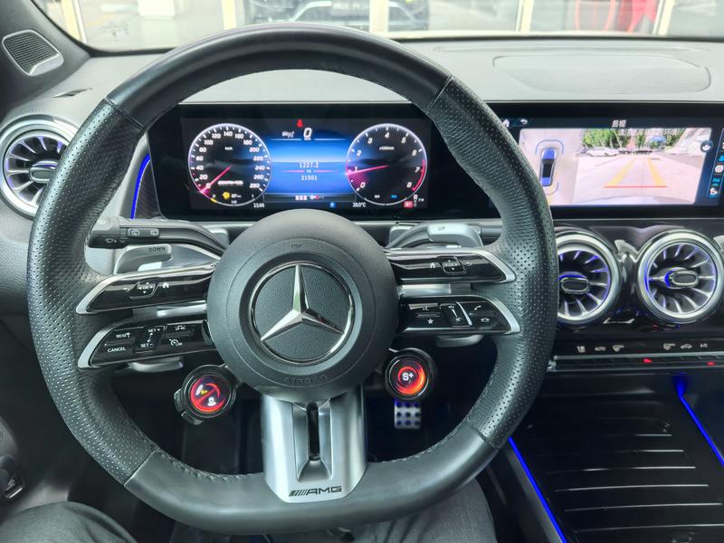 Mercedes-Benz GLB-Class AMG, 2024 — фото 11 из 12
