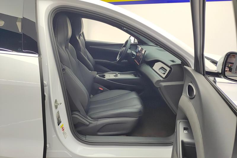 BYD Seal 06 Hybrid/EV, 2025 — фото 10 из 12