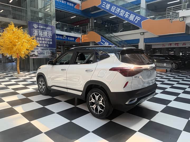 Kia KX3, 2021 — фото 7 из 9