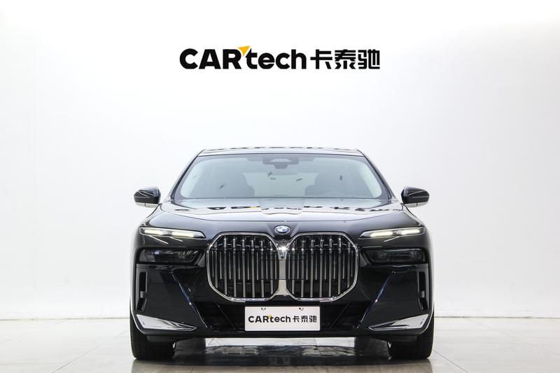 BMW 7 Series, 2025 — фото 2 из 12