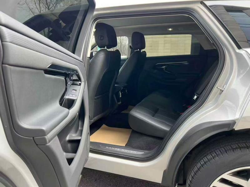 Land Rover Range Rover Evoque L, 2022 — фото 8 из 9