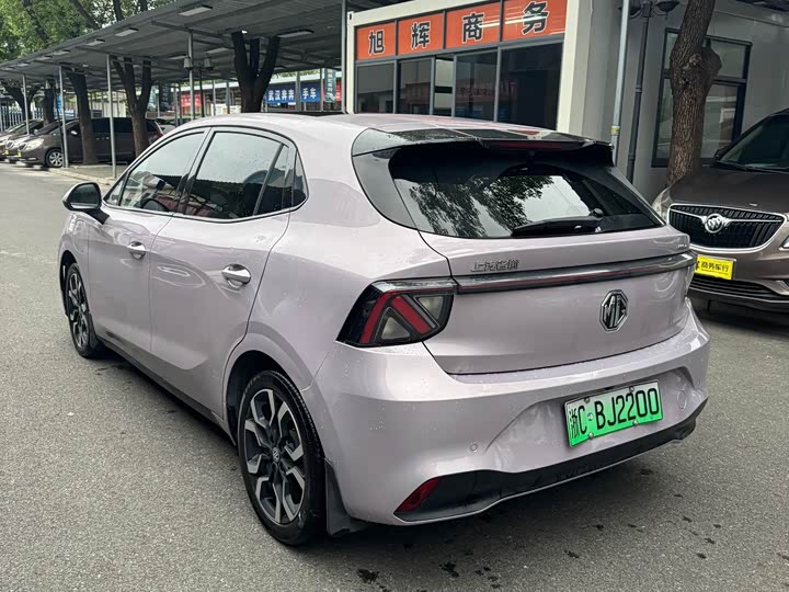 MG Motor 4 EV, 2025 — фото 6 из 9