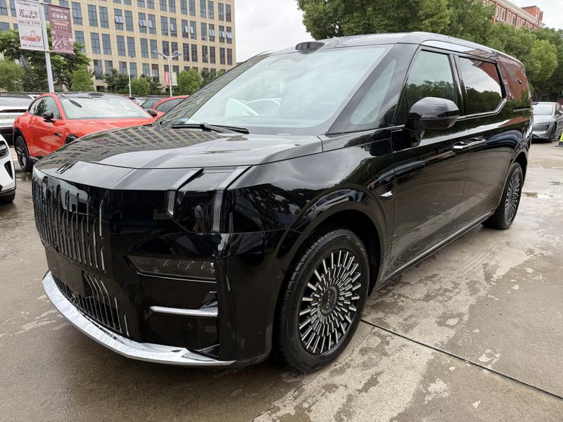 Zeekr 009, 2026 — купить в Пензе под ключ