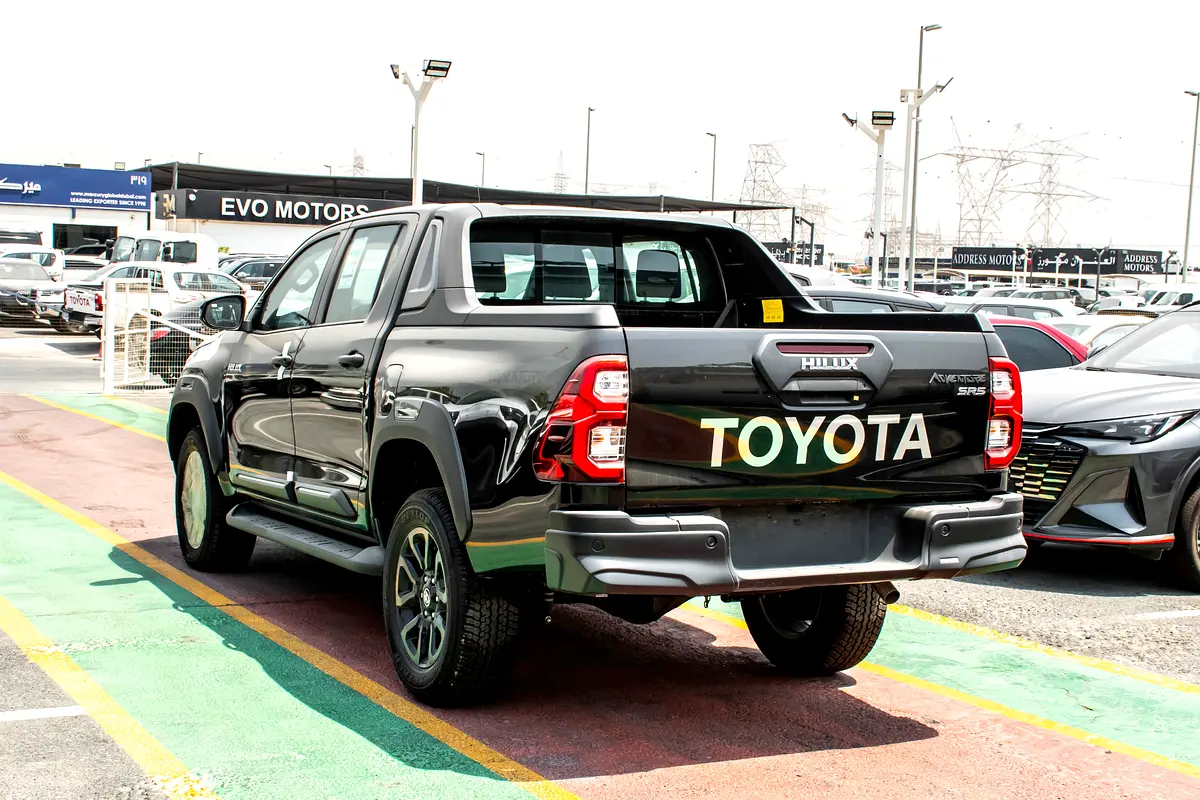 Toyota Hilux, 2026 — фото 5 из 10