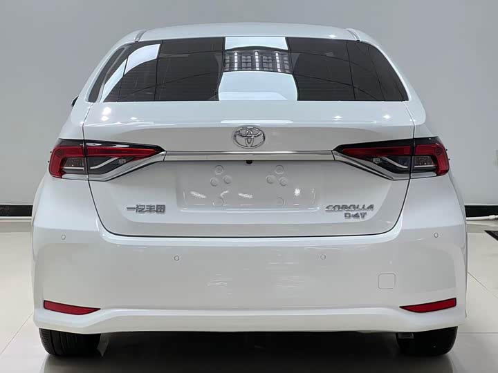 Toyota Corolla, 2023 — фото 5 из 9