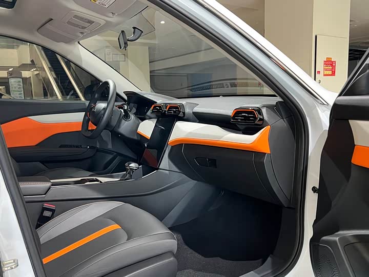 Dongfeng Aeolus Yixuan GS, 2024 — фото 8 из 9