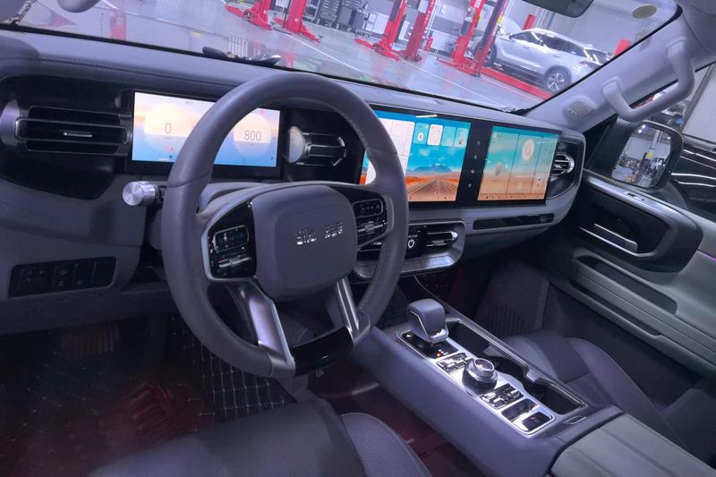 BAIC Beijing BJ40, 2025 — фото 7 из 11