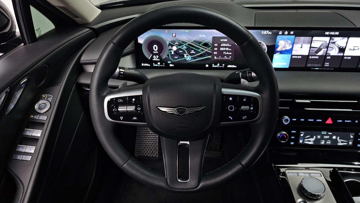 Genesis G80, 2024 — фото 12 из 12