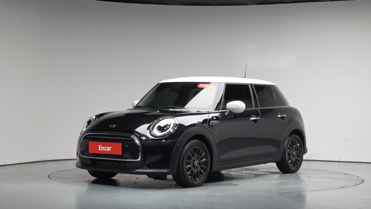 Mini Cooper, 2023 — фото 11 из 12