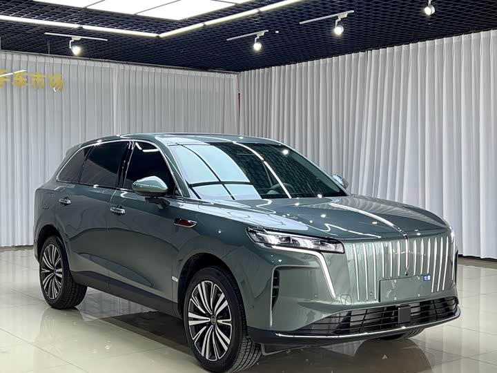 Hongqi HS6 Hybrid, 2025 — фото 3 из 9